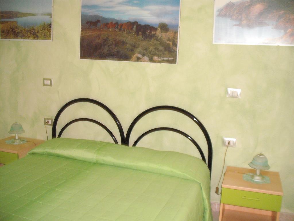 Domu De Palla- Iun-E5167 Bauladu Kamer foto